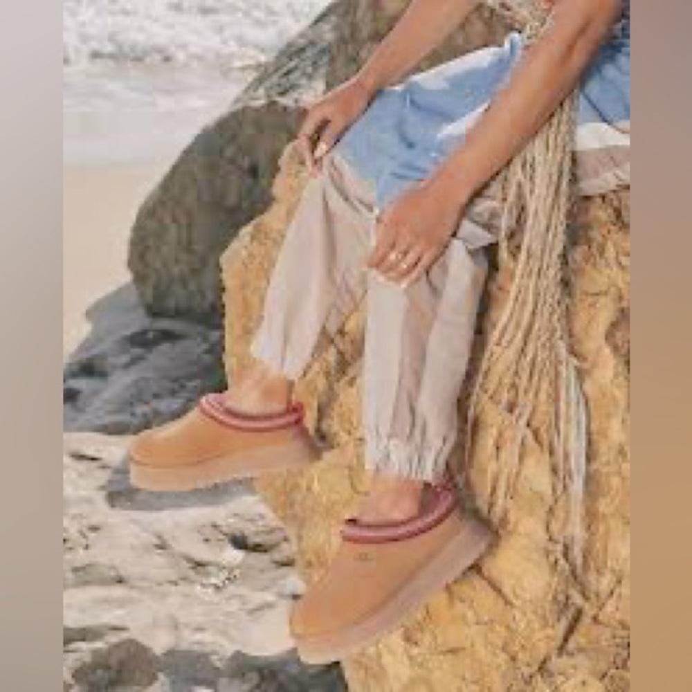 Ugg Tazz chestnut slippers